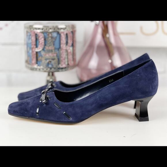 Van Eli NWOT Suede Heels Size 7M - Picture 3 of 10